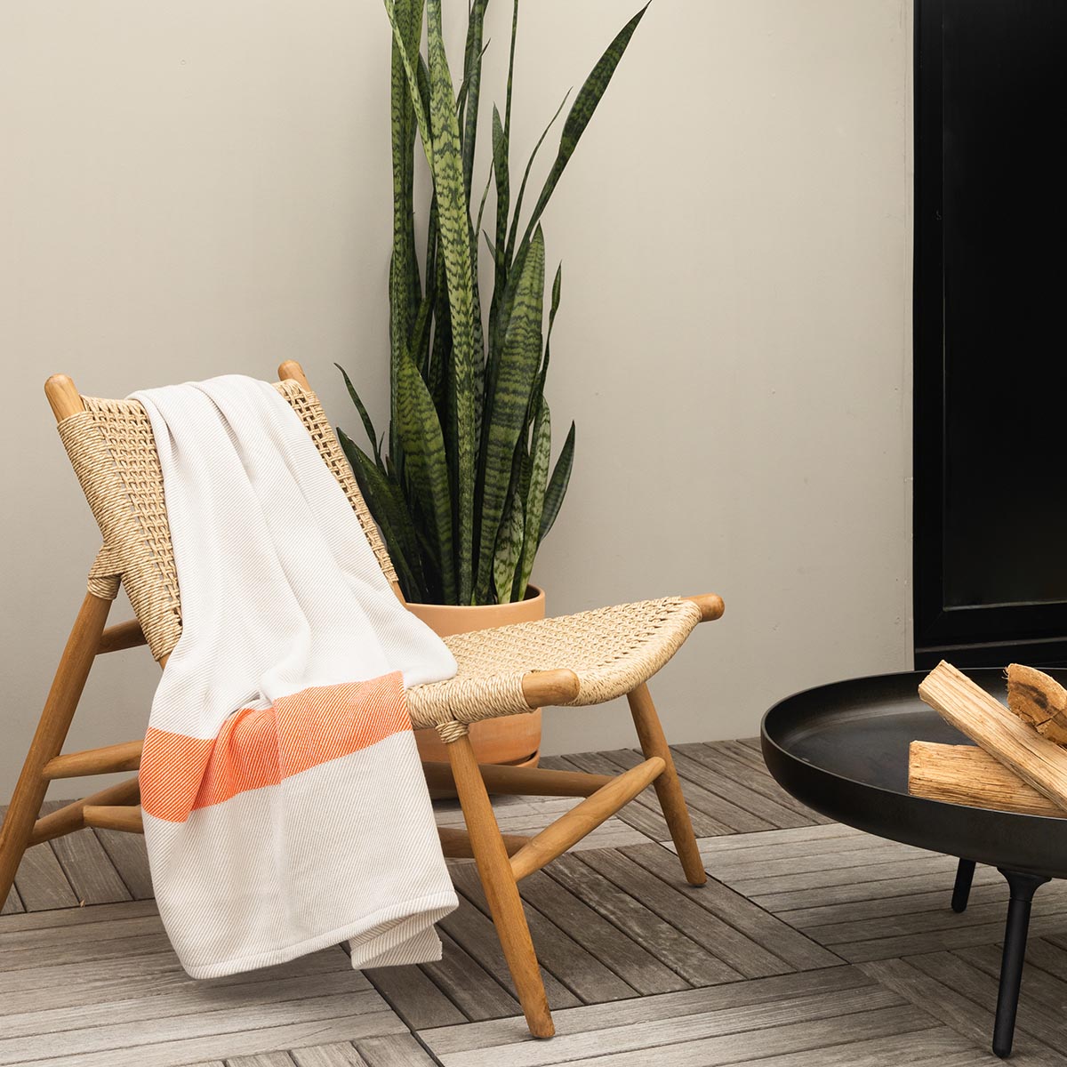 Sunbrella® Heirloom Indoor Outdoor Throw - BAND SUNSET