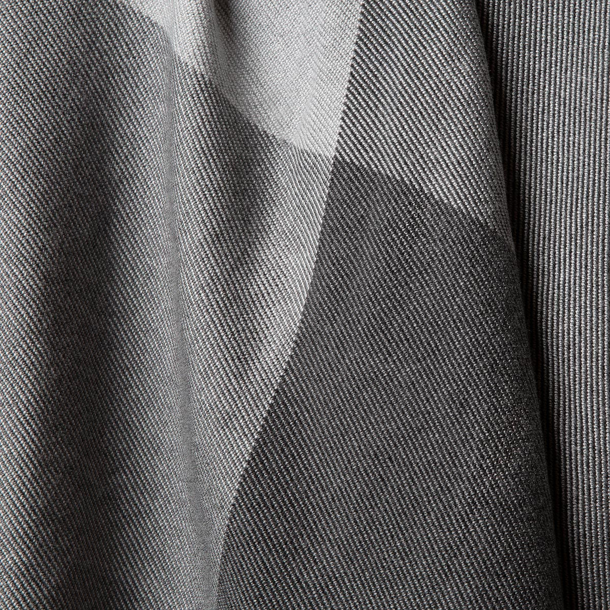 SHOP BY COLOR: GREYS